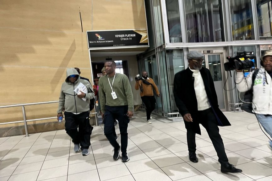 Usephindele kwelakubo umfundisi uOmotoso