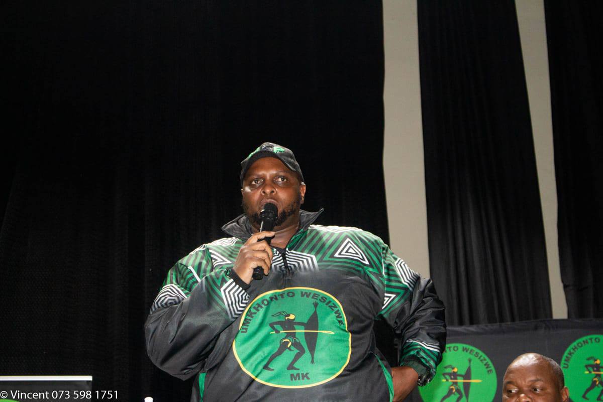 Ligqabuke ngempela igoda phakathi kukaShivambo neMK Party