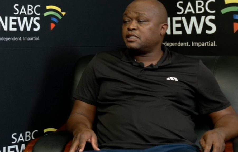 UBrown Mogotsi uthi useyilungu likaKhongolose