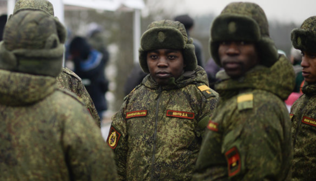 Sekushone abaseZimbabwe abayiShumi nanhlanu empini yaseRussia neUkraine