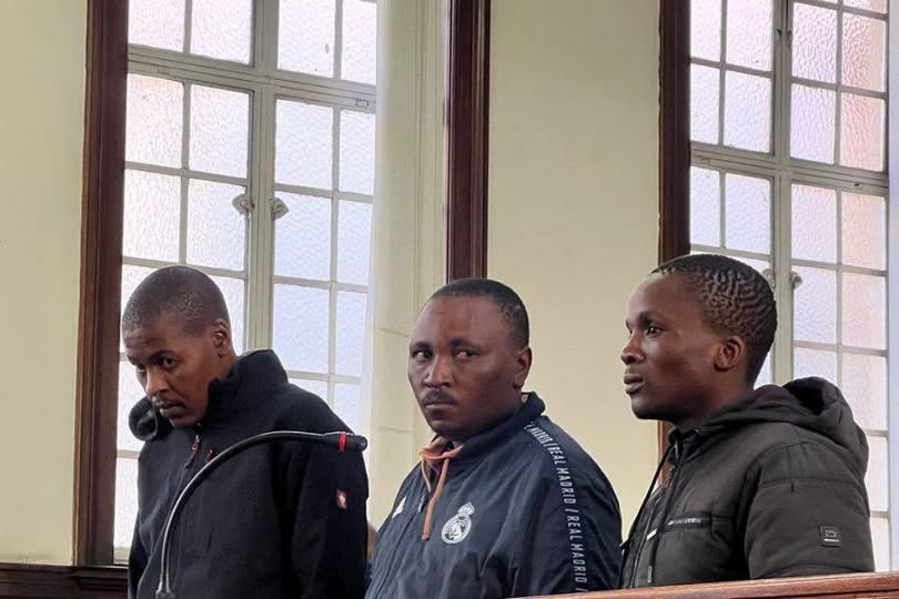Bavelile abasolwa beSibhicongo saseMijondolo yaseJumpers