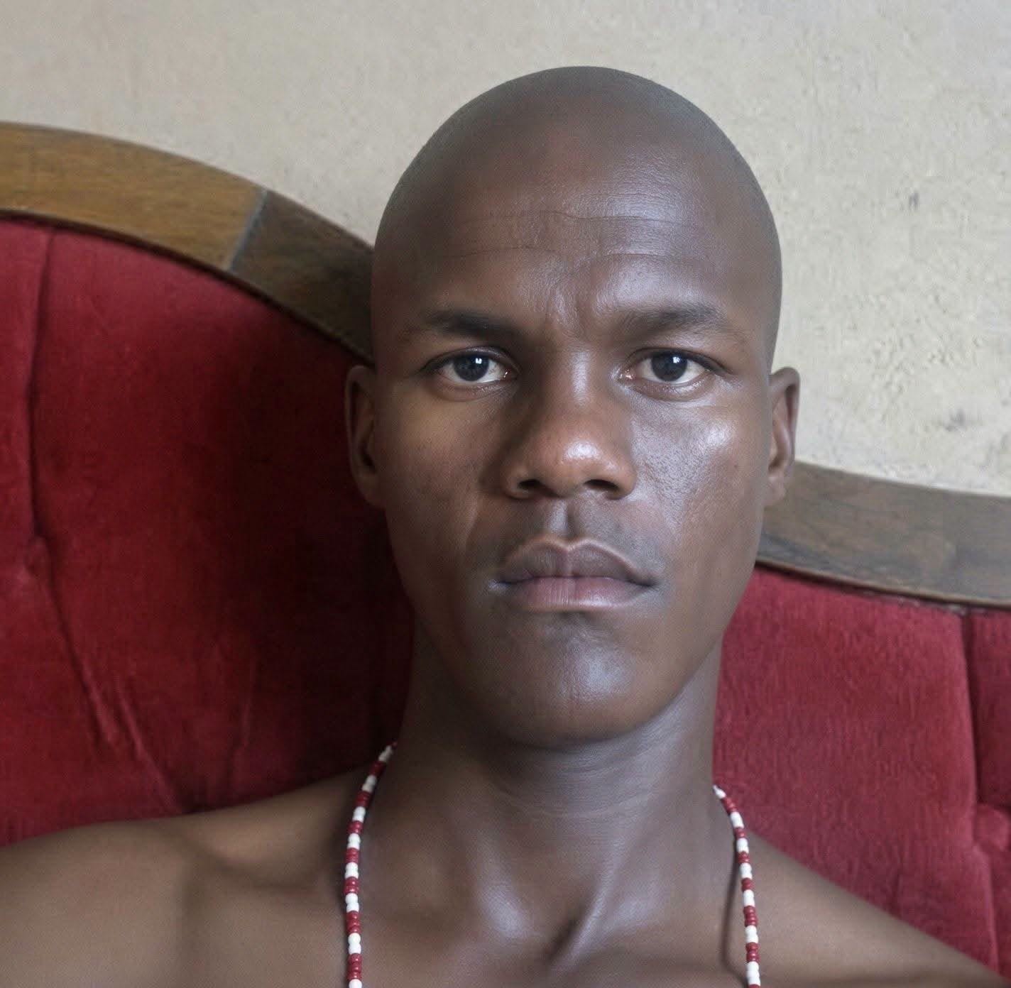 Sezimkhalele uJames Mohajane obulale abantu abathathu izolo